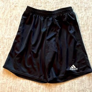 Boys Adidas Black Shorts Size M (11-12Y)